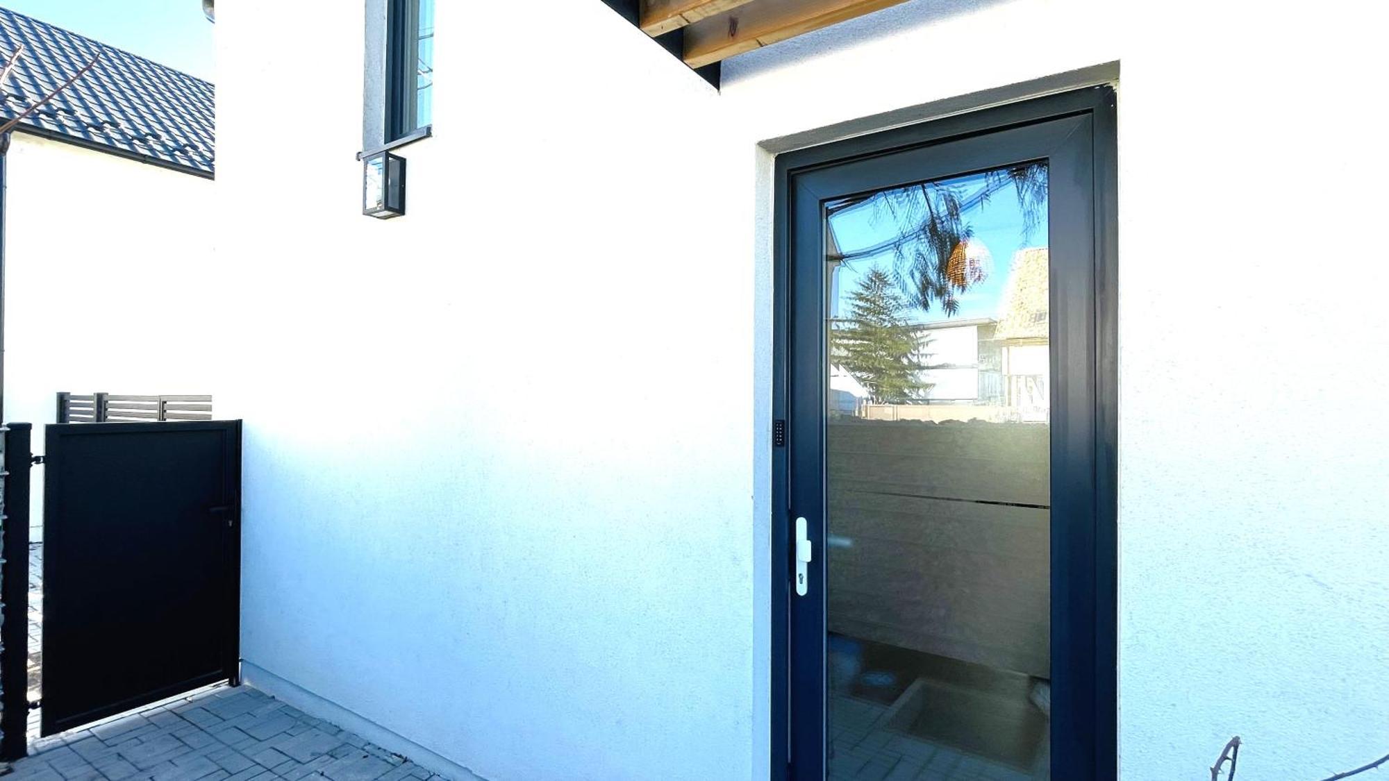 House Flow, 3 Room, Free 2 Parking ברטיסלאבה מראה חיצוני תמונה