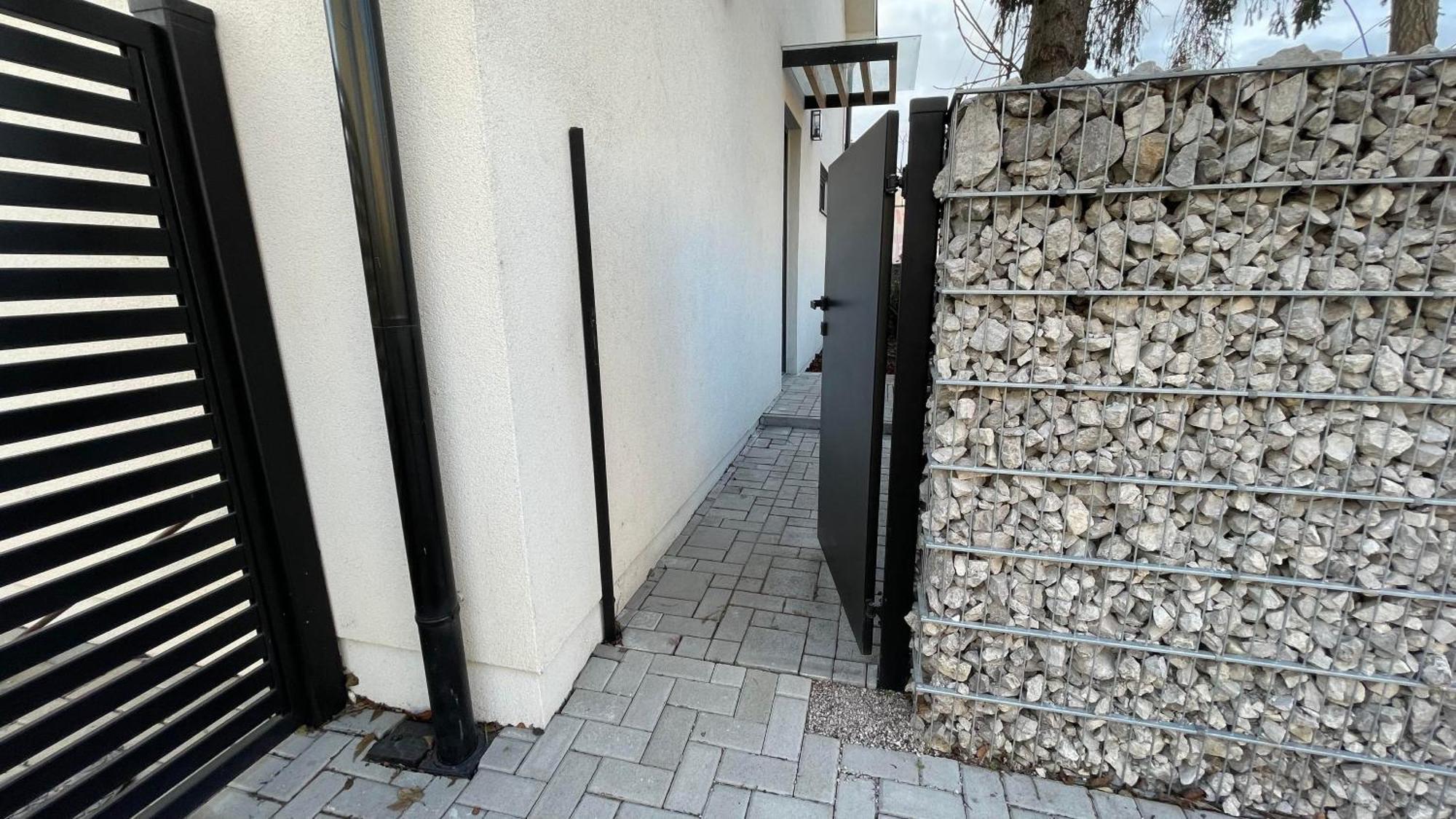 House Flow, 3 Room, Free 2 Parking ברטיסלאבה מראה חיצוני תמונה