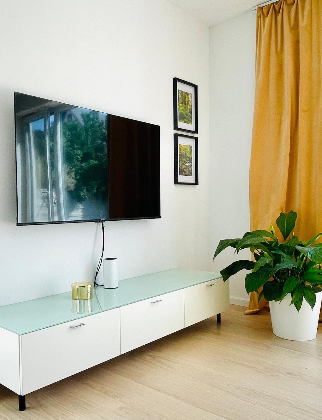 House Flow, 3 Room, Free 2 Parking ברטיסלאבה מראה חיצוני תמונה