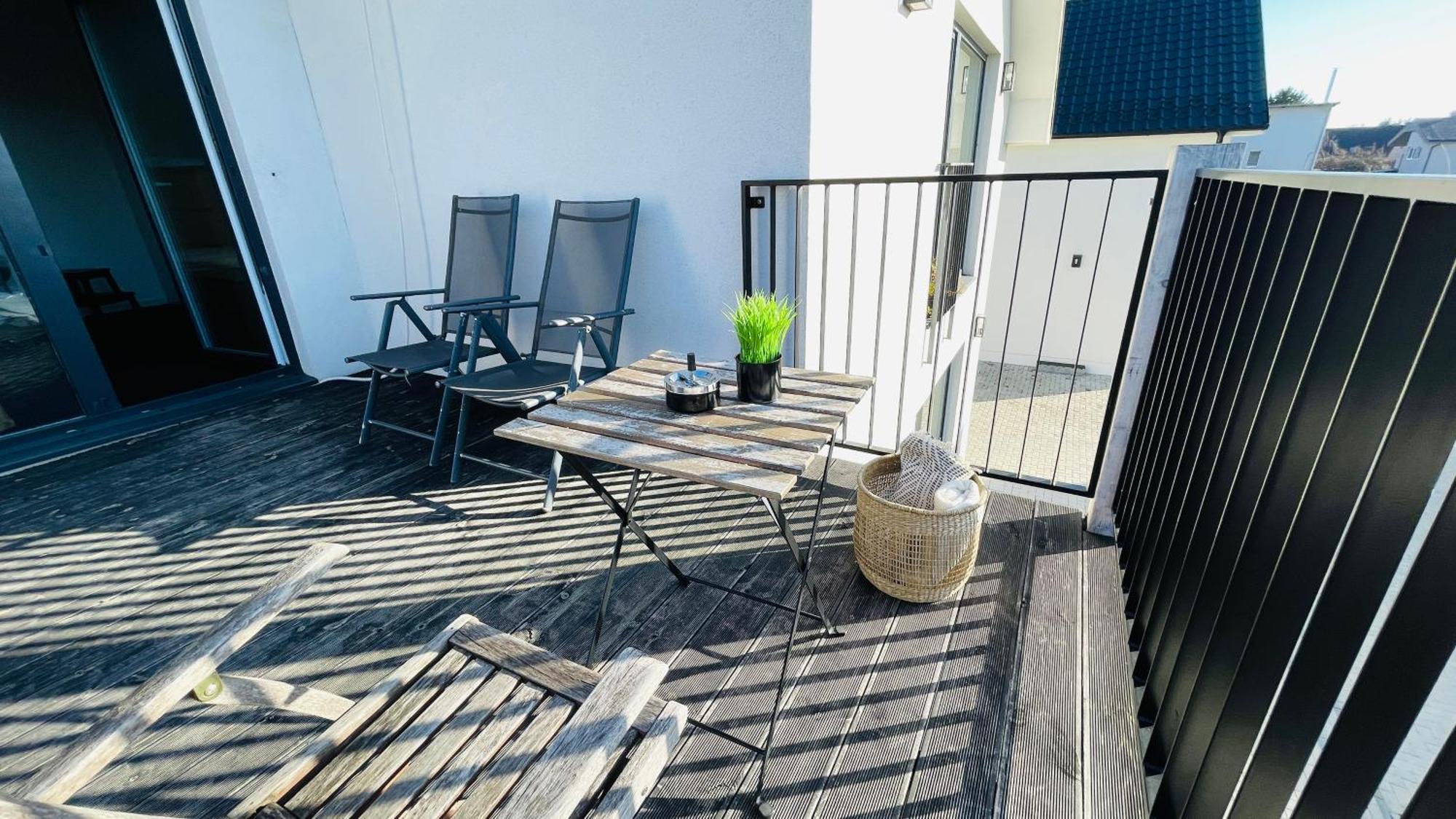 House Flow, 3 Room, Free 2 Parking ברטיסלאבה מראה חיצוני תמונה