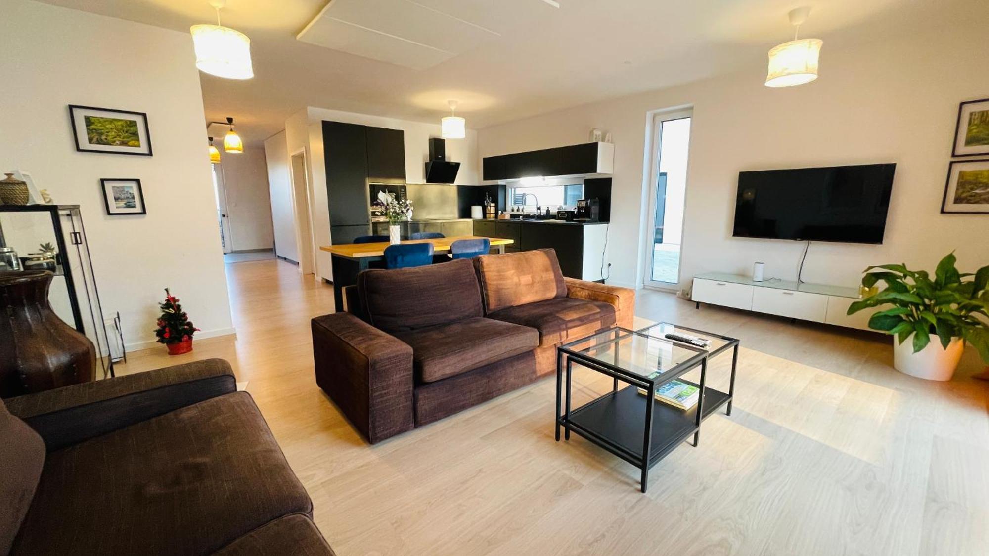 House Flow, 3 Room, Free 2 Parking ברטיסלאבה מראה חיצוני תמונה